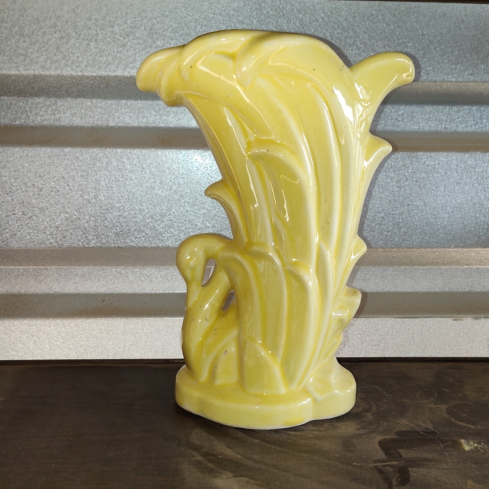 Vintage collectible McCoy yellow deco swan planter/vase